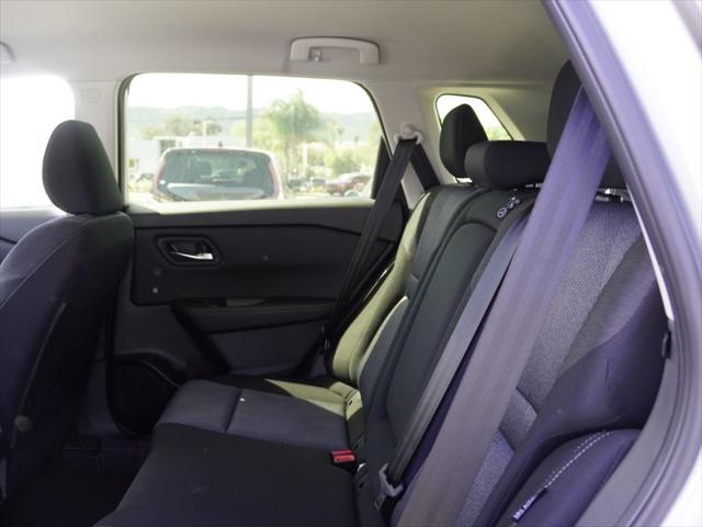 2025 Nissan Rogue SV FWD