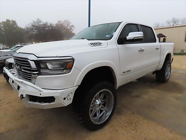 2019 RAM 1500 Laramie Crew Cab 4x4 57 Box