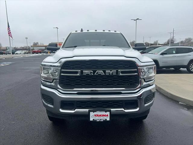 2020 RAM 3500 Tradesman Crew Cab 4x4 8 Box