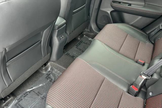2025 Nissan Kicks SR Intelligent AWD