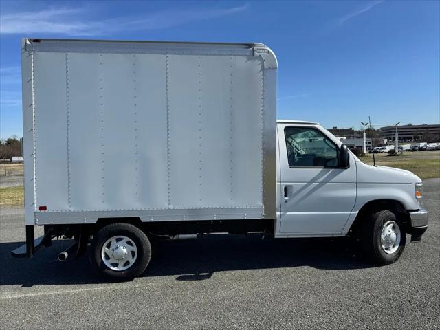 2025 Ford E-350 Cutaway E-Series Cutaway