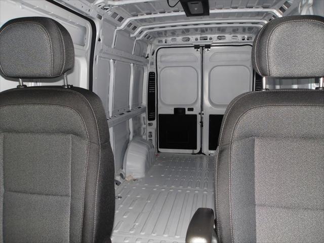 2025 Ram ProMaster 2500 Cargo Van Tradesman High Roof 159" WB w/Pass Seat