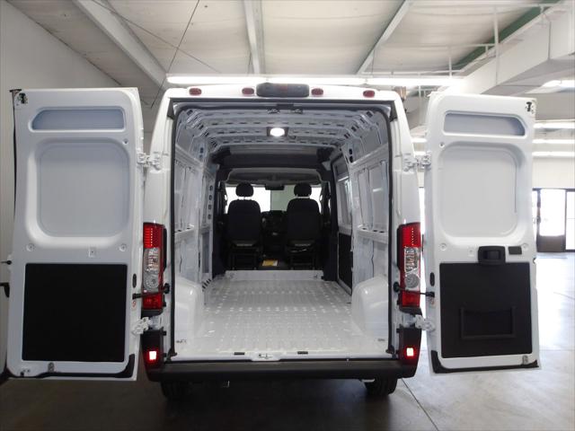 2025 Ram ProMaster 2500 Cargo Van Tradesman High Roof 159" WB w/Pass Seat