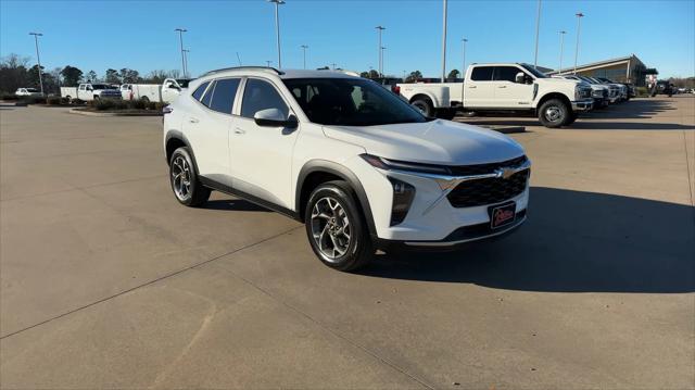 2025 Chevrolet Trax FWD LT