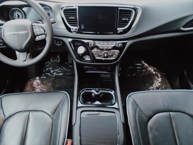 2023 Chrysler Pacifica Limited AWD