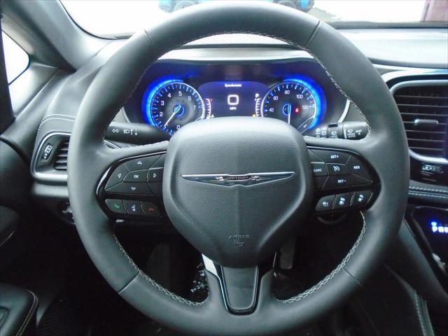2023 Chrysler Pacifica Limited AWD