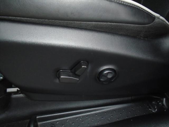 2023 Chrysler Pacifica Limited AWD