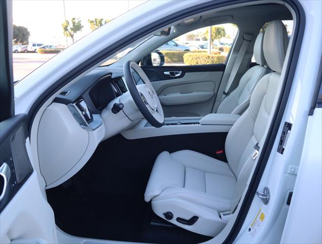 2025 Volvo XC60 Plug-In Hybrid T8 Ultra