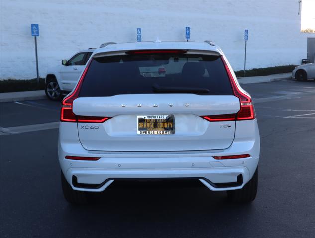 2025 Volvo XC60 Plug-In Hybrid T8 Ultra