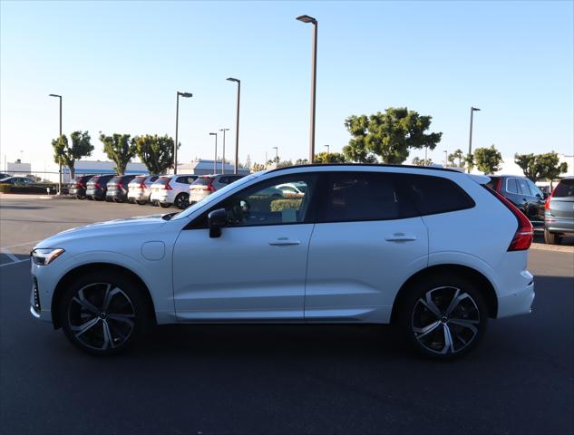 2025 Volvo XC60 Plug-In Hybrid T8 Ultra