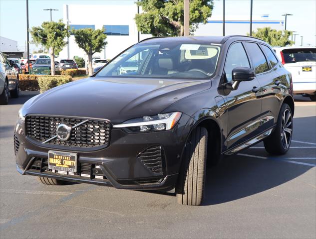 2025 Volvo XC60 Plug-In Hybrid T8 Ultra