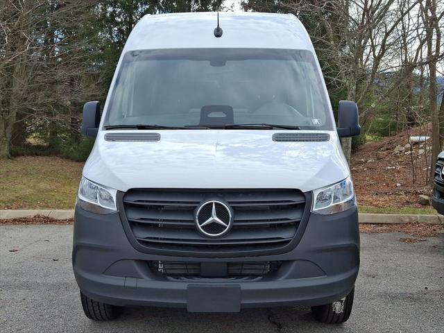 2025 Mercedes-Benz Sprinter 2500 Standard Roof 4-Cyl Diesel