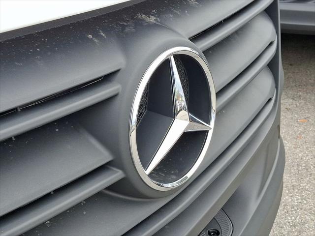 2025 Mercedes-Benz Sprinter 2500 Standard Roof 4-Cyl Diesel