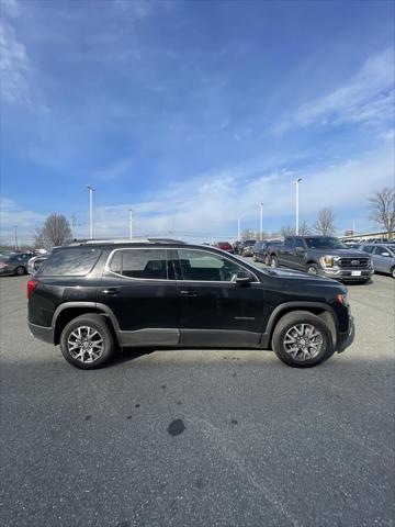 2023 GMC Acadia AWD SLT