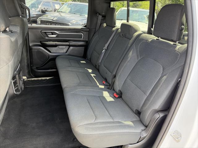 2021 Ram 1500 Big Horn Crew Cab 4x4 5'7" Box