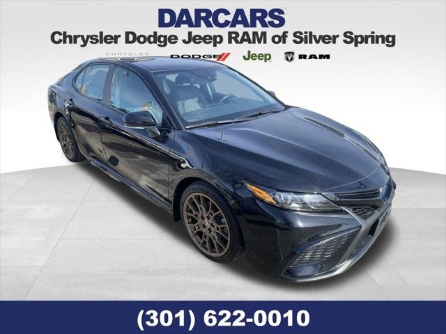 2023 Toyota Camry SE Nightshade Edition Hybrid