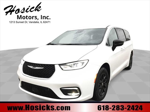 2025 Chrysler Pacifica PACIFICA SELECT