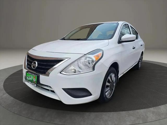 2016 Nissan Versa 1.6 S
