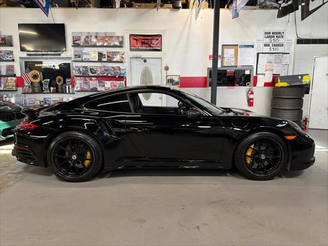 2017 Porsche 911 Turbo S