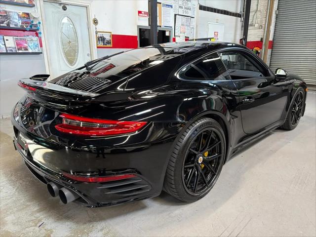 2017 Porsche 911 Turbo S