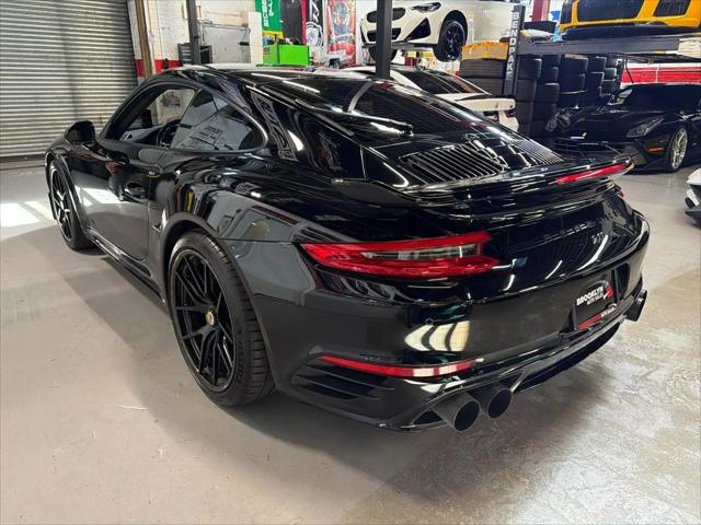 2017 Porsche 911 Turbo S