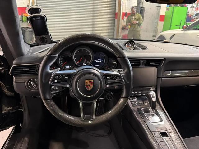2017 Porsche 911 Turbo S