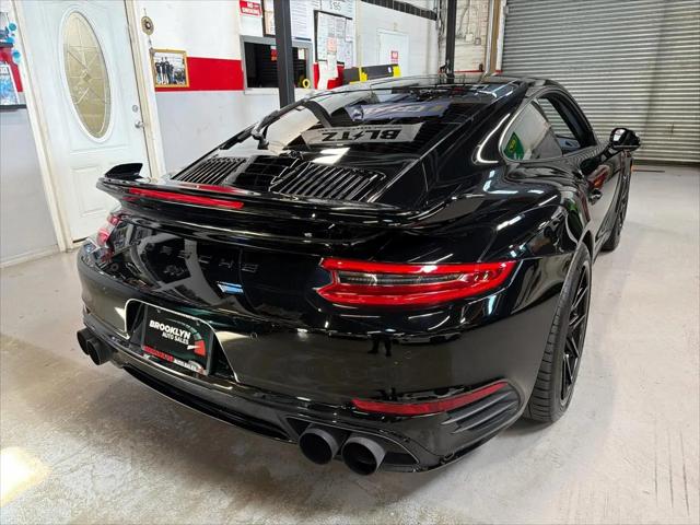 2017 Porsche 911 Turbo S