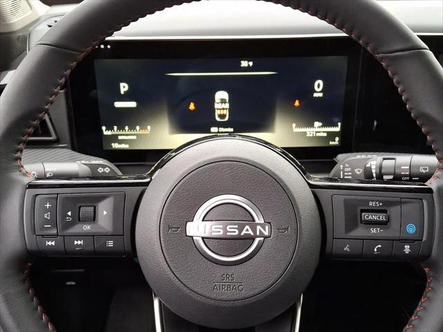 2025 Nissan Kicks SR