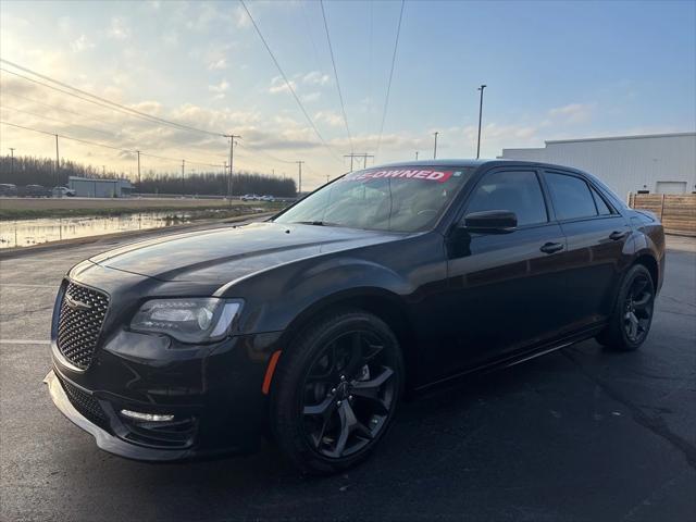 2022 Chrysler 300 Touring L