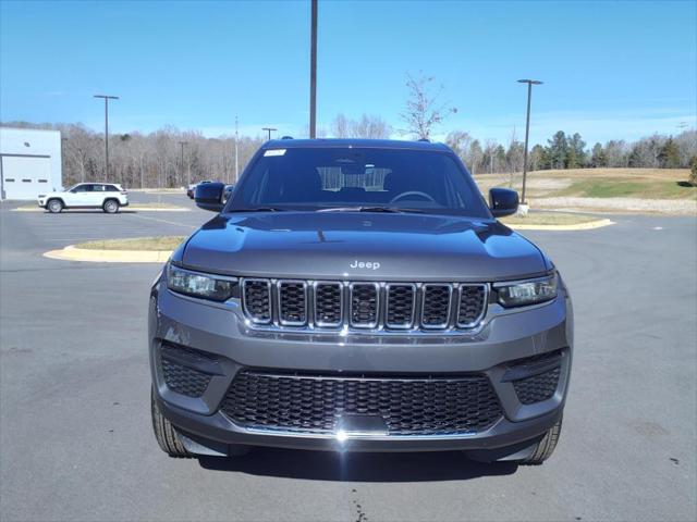 2025 Jeep Grand Cherokee GRAND CHEROKEE LAREDO X 4X2