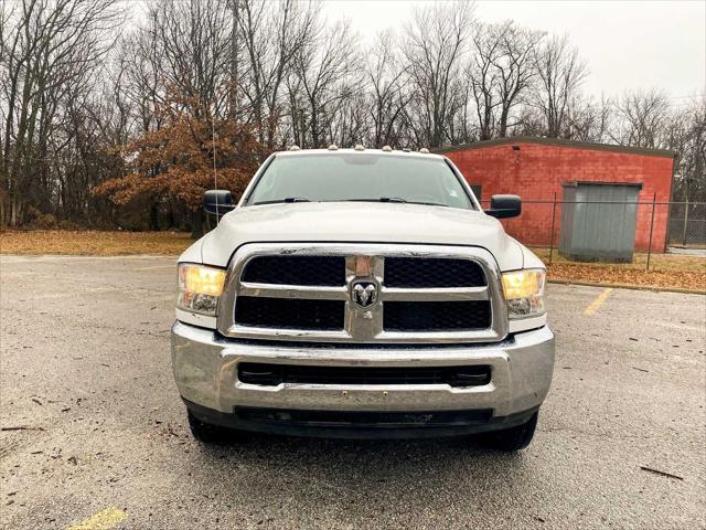 2017 RAM 2500 Tradesman Crew Cab 4x4 64 Box