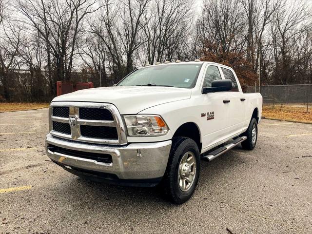 2017 RAM 2500 Tradesman Crew Cab 4x4 64 Box