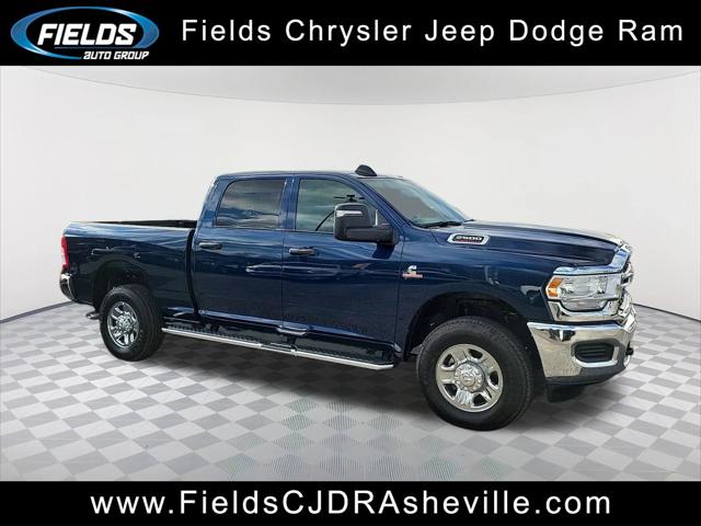 2024 RAM 2500 Tradesman Crew Cab 4x4 64 Box