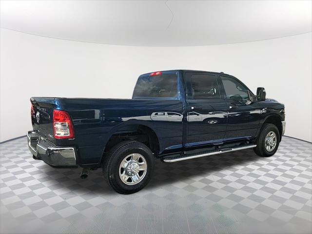2024 RAM 2500 Tradesman Crew Cab 4x4 64 Box