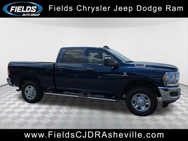 2024 RAM 2500 Tradesman Crew Cab 4x4 64 Box