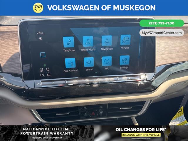 2025 Volkswagen Atlas 2.0T SEL Premium R-Line