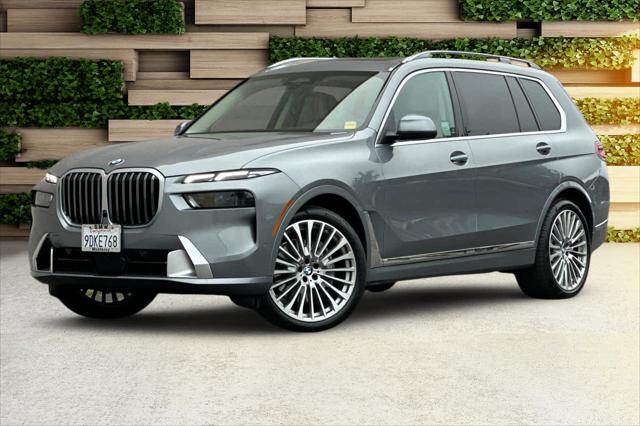 2023 BMW X7