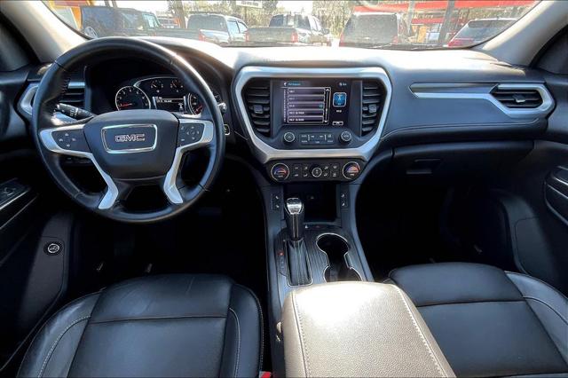 2017 GMC Acadia SLT-1
