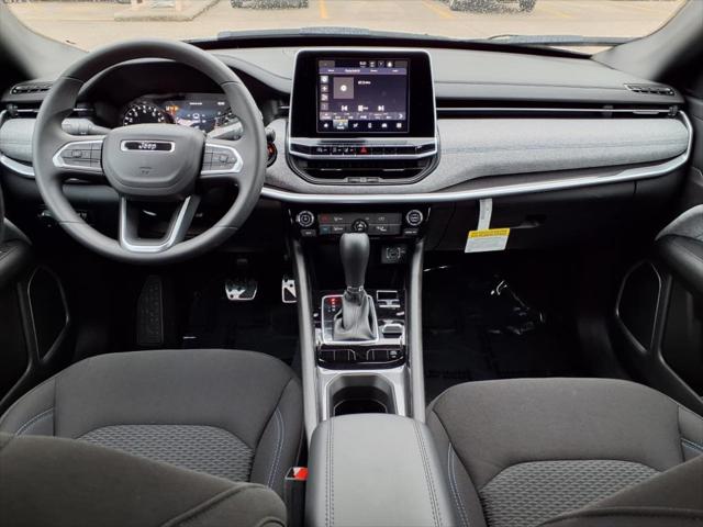 2025 Jeep Compass COMPASS SPORT 4X4