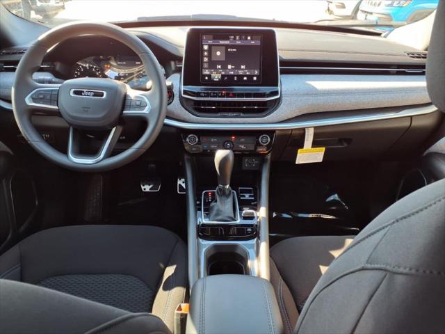 2025 Jeep Compass COMPASS SPORT 4X4