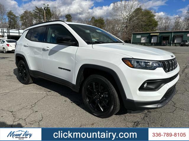 2025 Jeep Compass COMPASS LATITUDE 4X4