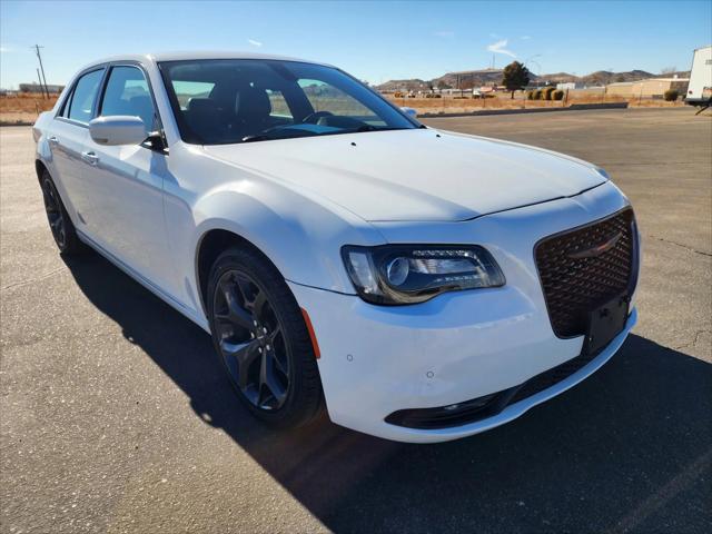 2022 Chrysler 300 S