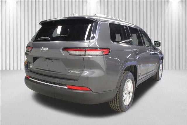 2021 Jeep Grand Cherokee L Laredo 4x4