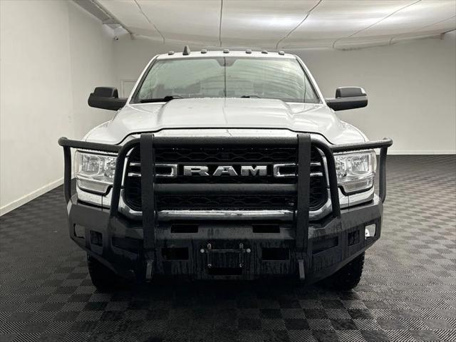 2020 RAM 3500 Chassis Tradesman/SLT/Laramie/Limited