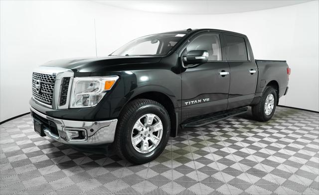 2018 Nissan TITAN SV