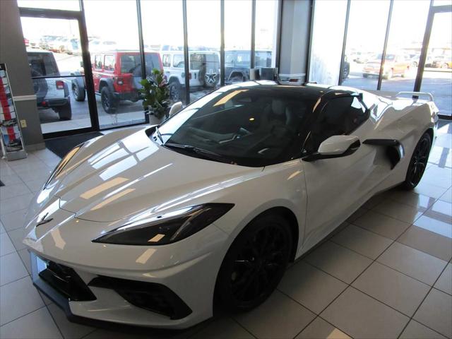 2024 Chevrolet Corvette Stingray RWD Convertible 2LT
