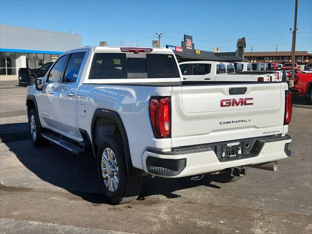 2022 GMC Sierra 2500HD 4WD Crew Cab Standard Bed Denali