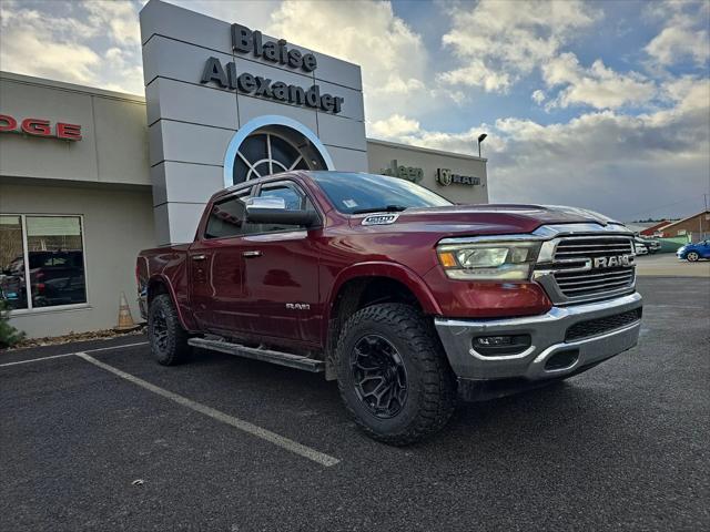 2019 RAM 1500 Laramie Crew Cab 4x4 57 Box