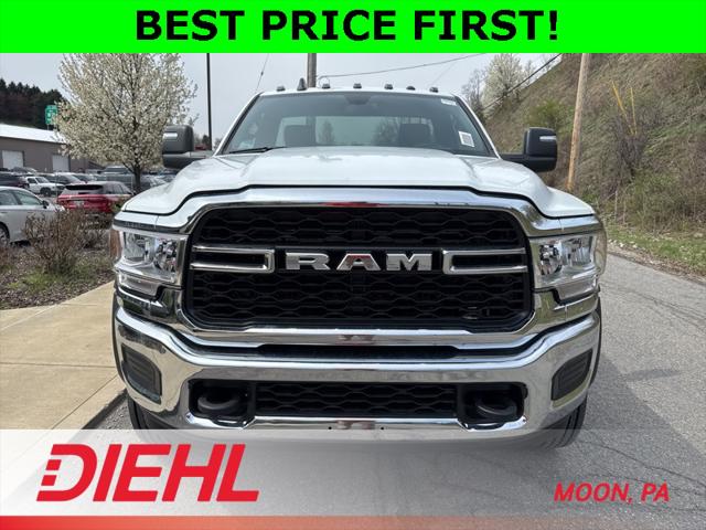 2024 RAM Ram 5500 Chassis Cab RAM 5500 TRADESMAN CHASSIS REGULAR CAB 4X4 60 CA 2024 RAM Ram 5500 Chassis Cab RAM 5500 TRADESMAN CHASSIS REGULAR CAB 4X4 60 CA