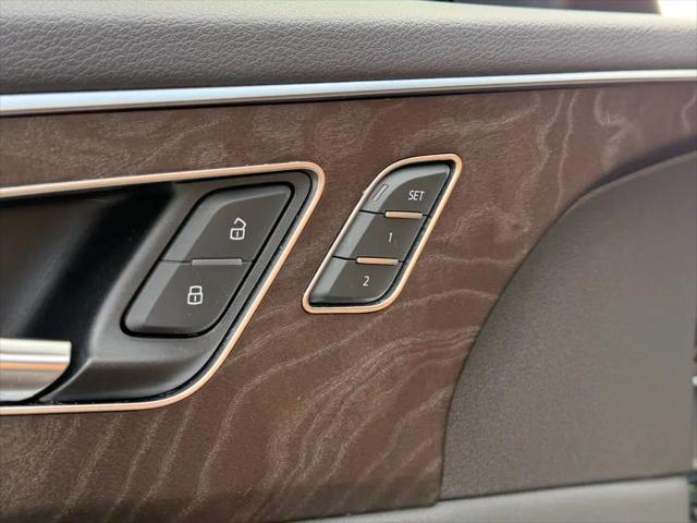 2021 Audi Q8 Premium Plus 55 TFSI quattro Tiptronic